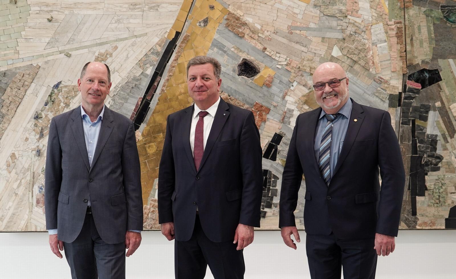 Antrittsbesuch beim neuen bayerischen Staatsminister für Wohnen, Bau und Verkehr Antrittsbesuch beim neuen bayerischen Staatsminister für Wohnen, Bau und Verkehr